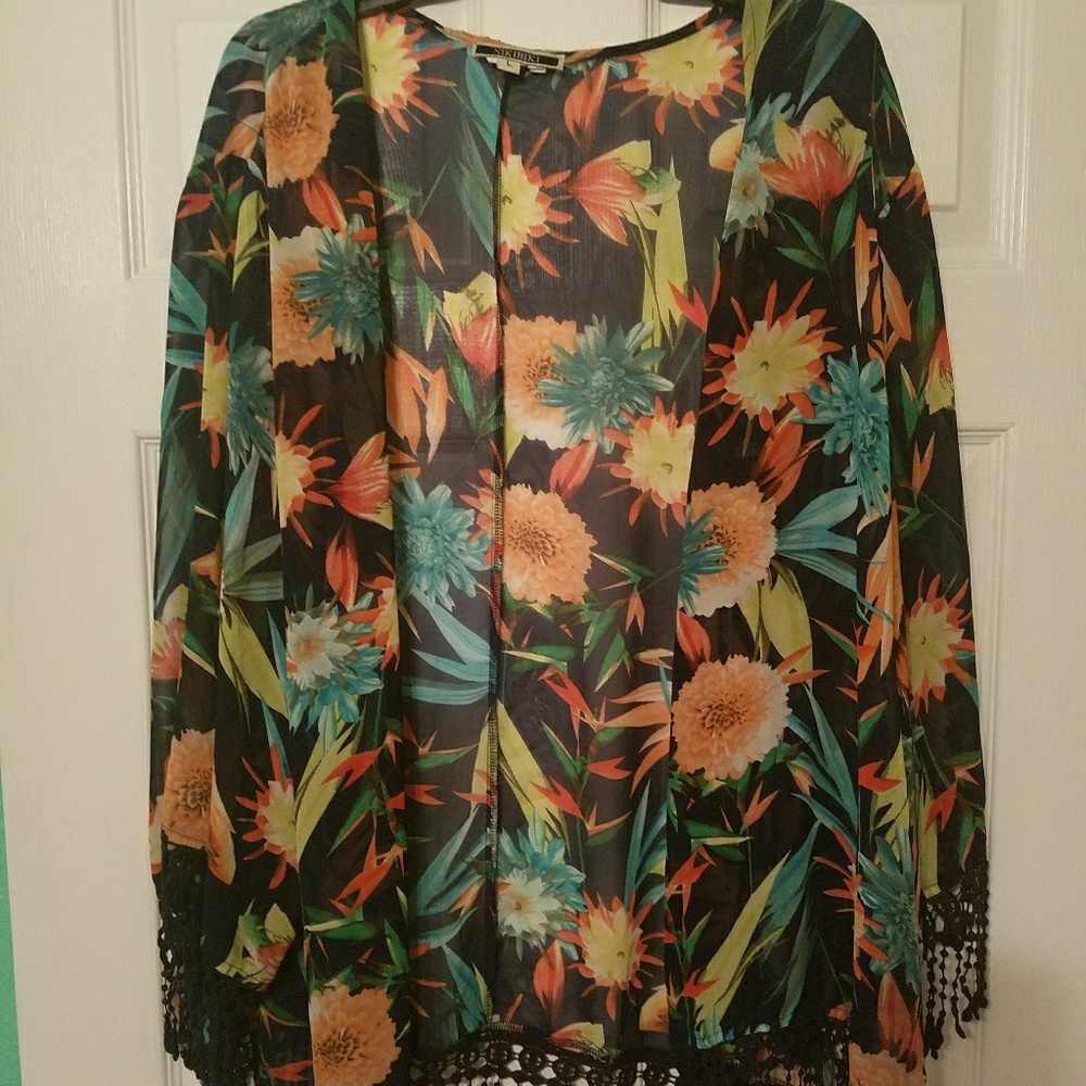 Women's floral kimono